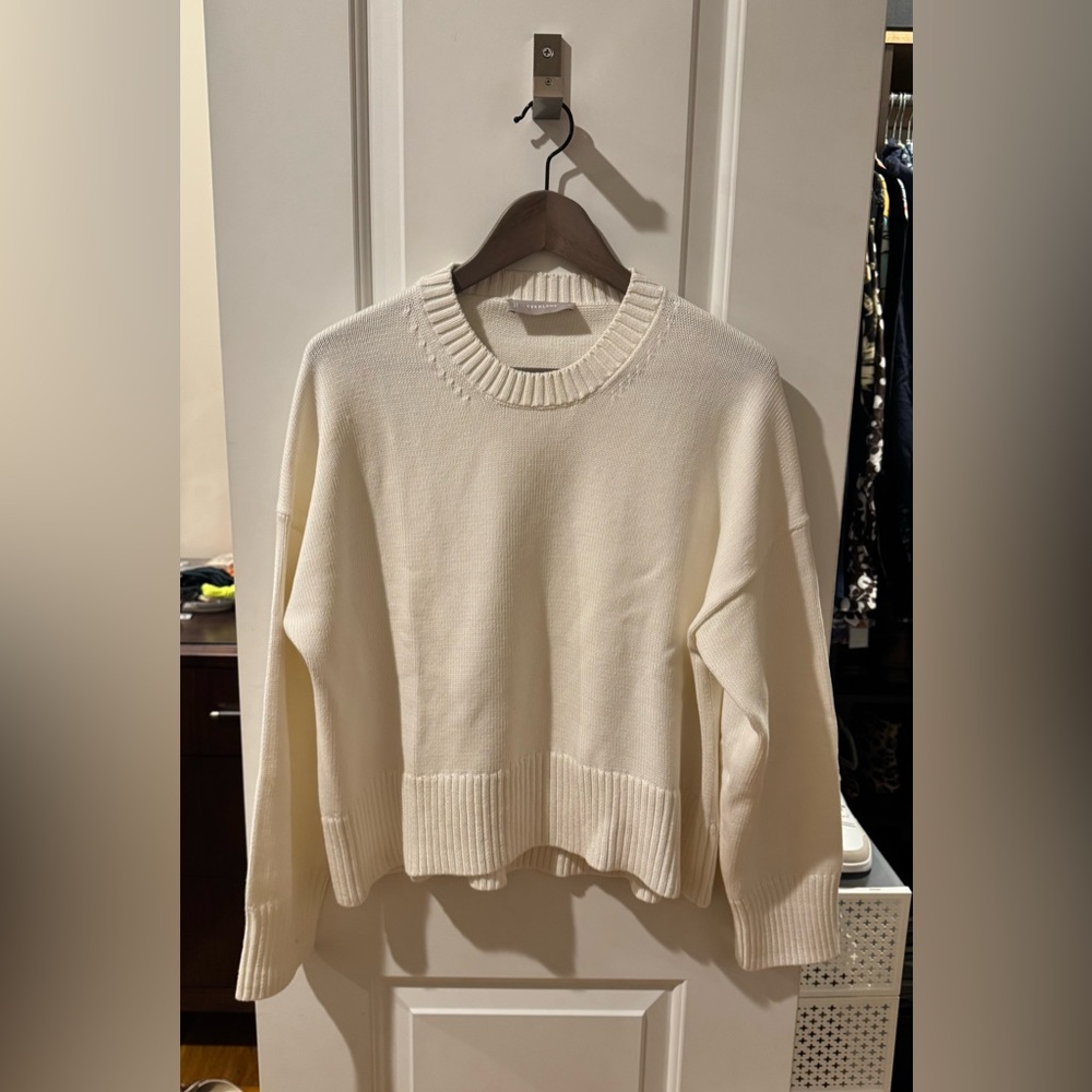 Everlane Women's Cropped Ivory Sweater Size Medium